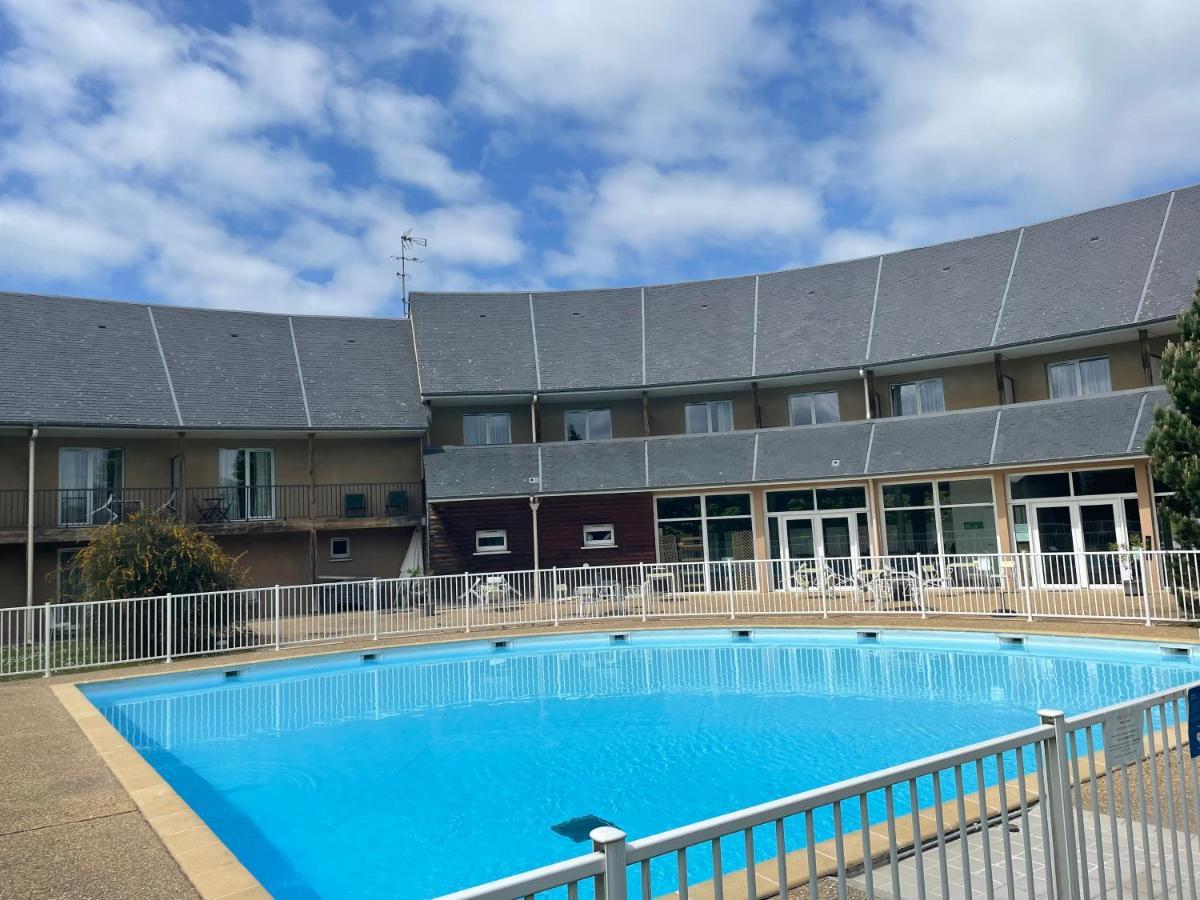 Le Voilier. Honfleur T2 Dans Residence Avec Piscine Екемовіль Екстер'єр фото